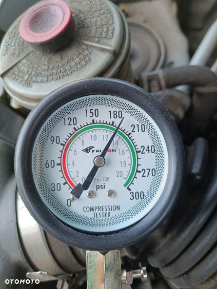 Suzuki Liana 1.6 Comfort Family - 10