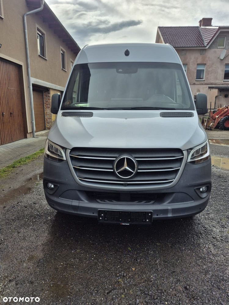 Mercedes-Benz SPRINTER 907 316 CDI - 8