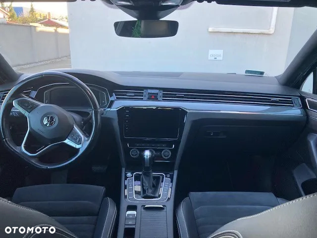 Volkswagen Passat 2.0 TSI Elegance DSG - 7