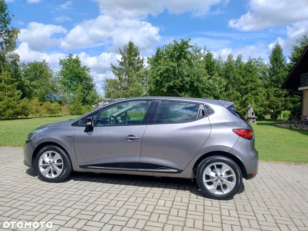 Renault Clio 1.2 16V Limited - 18