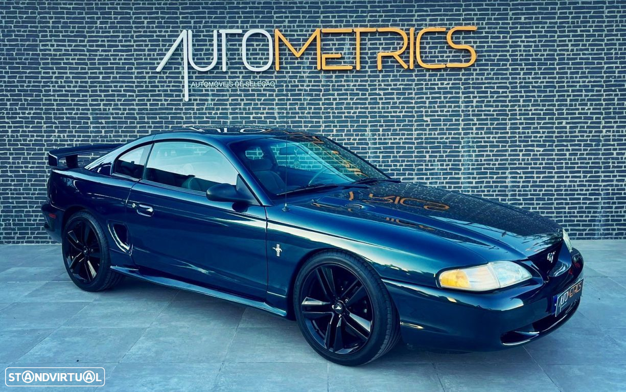 Ford Mustang - 6