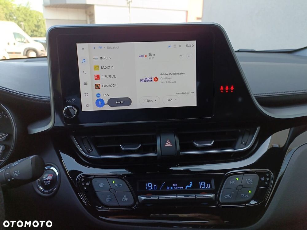 Toyota C-HR 1.8 Hybrid GPF GR Sport - 18