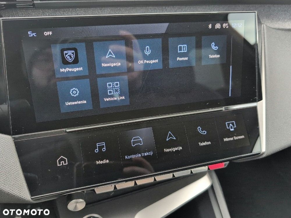 Peugeot 408 1.6 Plug-In Hybrid 225 Allure EAT8 - 28