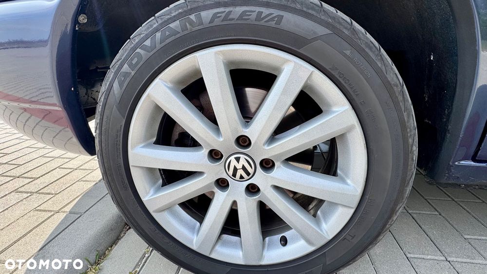Volkswagen Multivan - 27