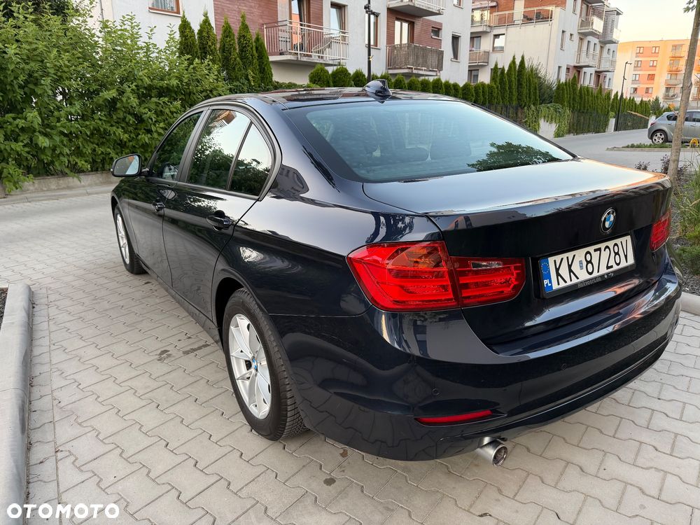 BMW Seria 3 316i - 3