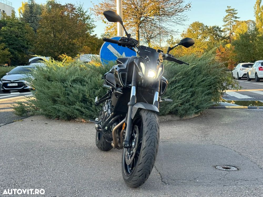 Yamaha MT-07 - 10