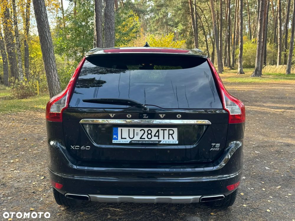 Volvo XC 60 - 6