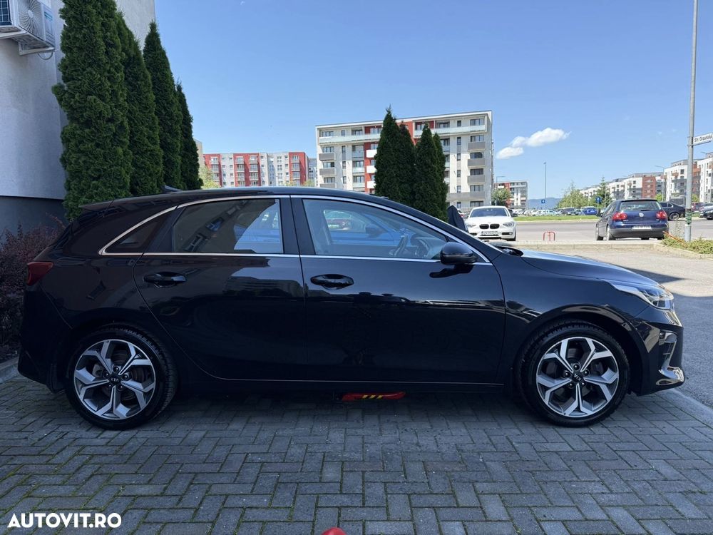 KIA Ceed 2020 — imagine 29