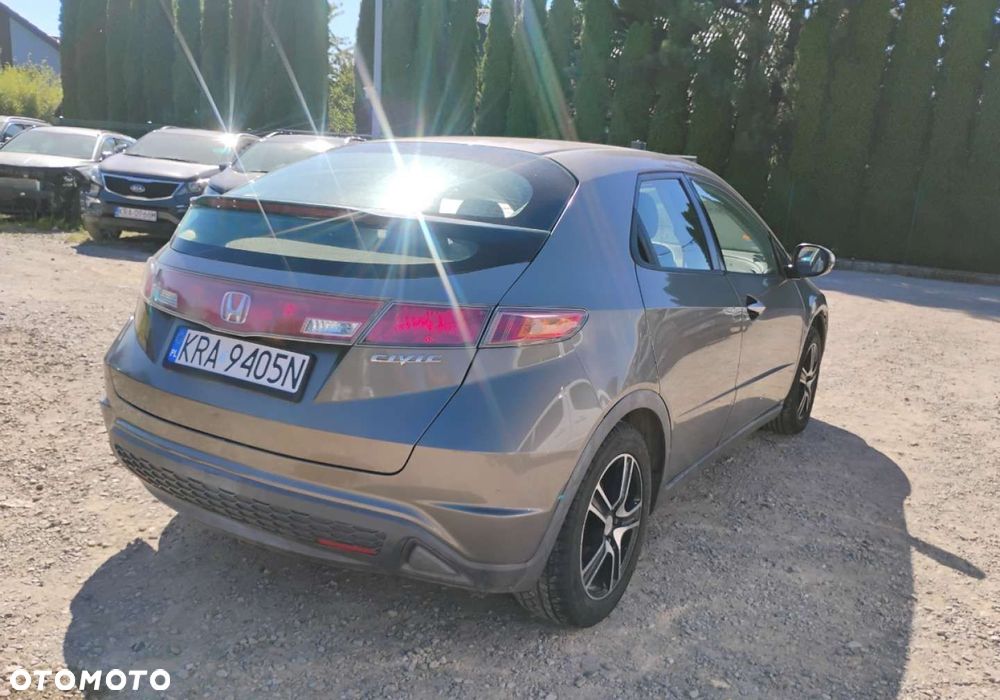 Honda Civic - 4