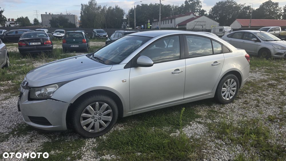 Chevrolet Cruze - 1