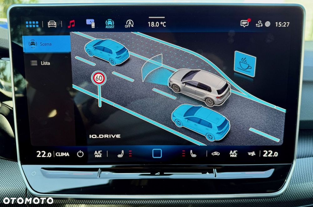 Volkswagen Golf - 10