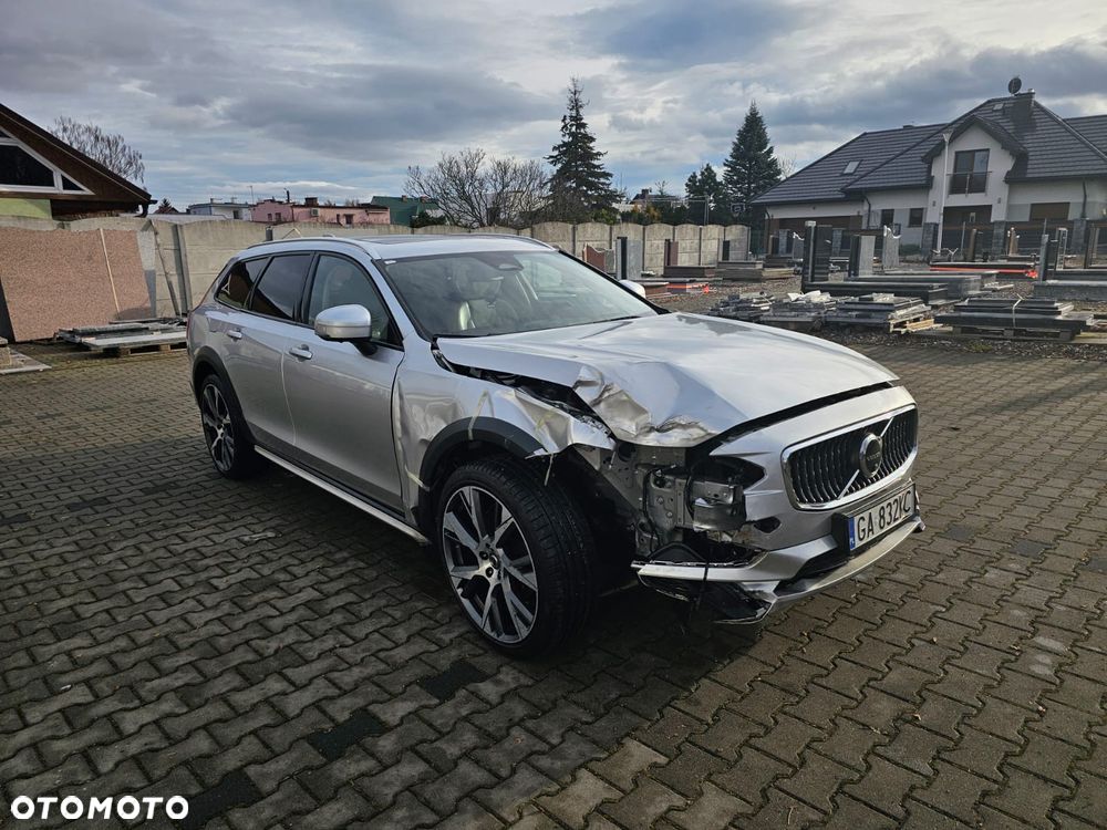 Volvo V90 Cross Country B6 B AWD Pro - 5