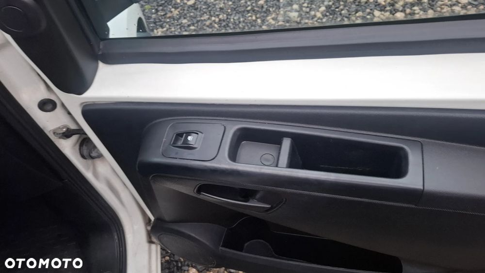 Peugeot Bipper 1.4 HDi VTC - 9