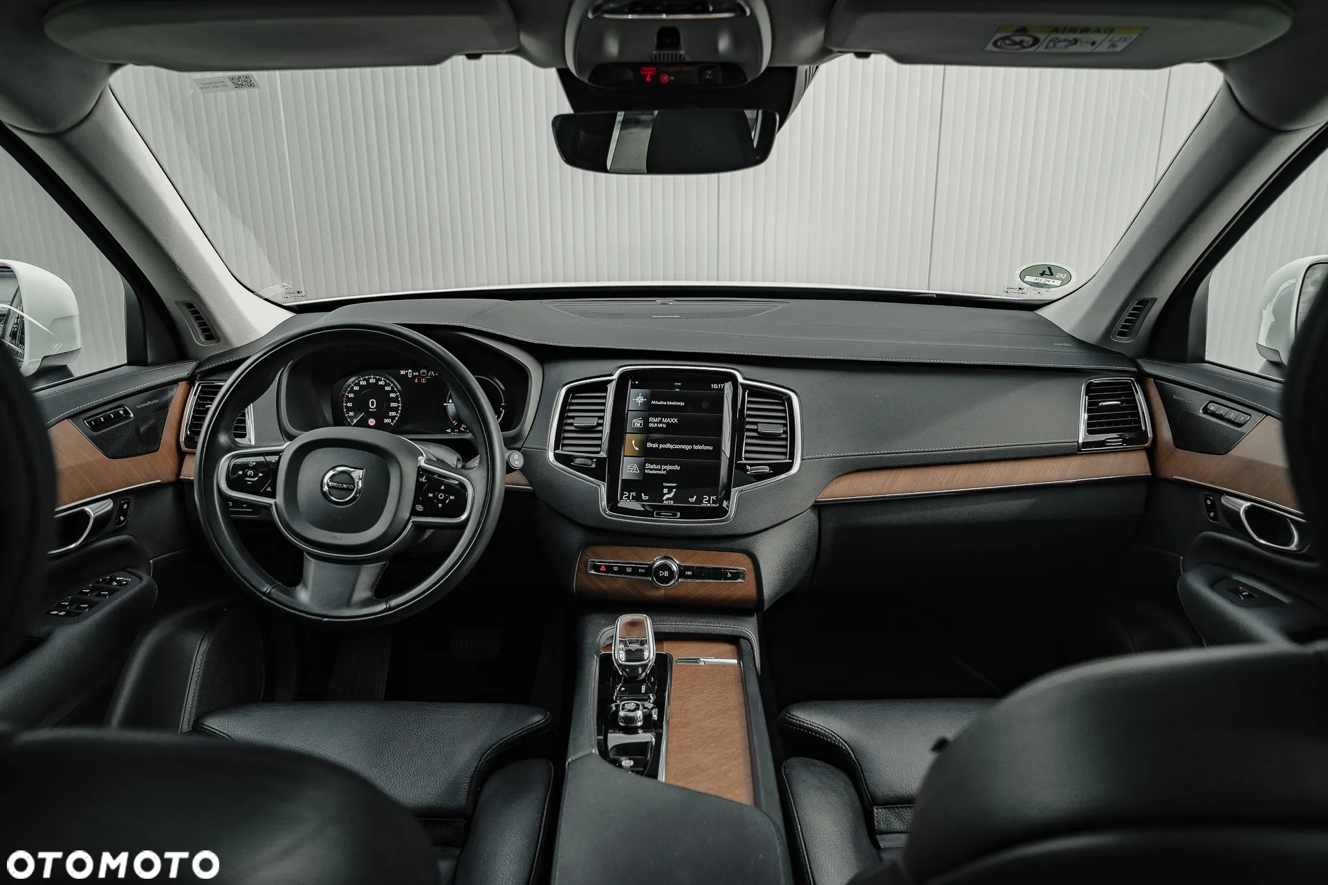 Volvo XC 90 T8 AWD Recharge Geartronic Inscription Edition - 18