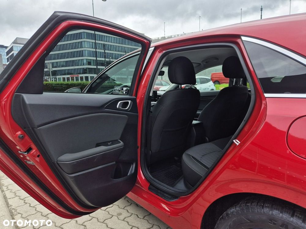 Kia Ceed 1.5 T-GDI M DCT - 20
