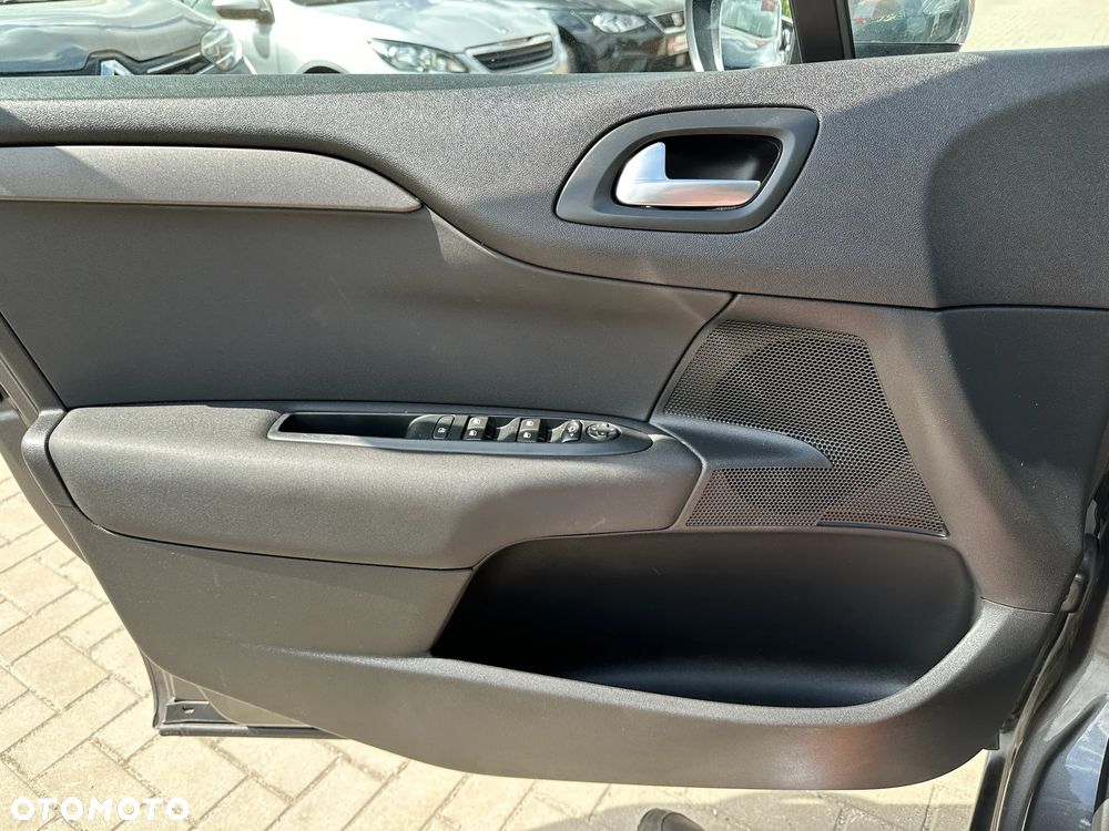 Citroën C4 - 17