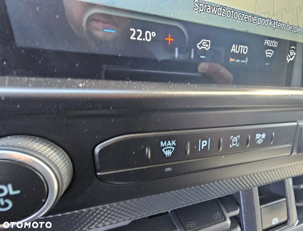 Ford TRANSIT CUSTOM - 13