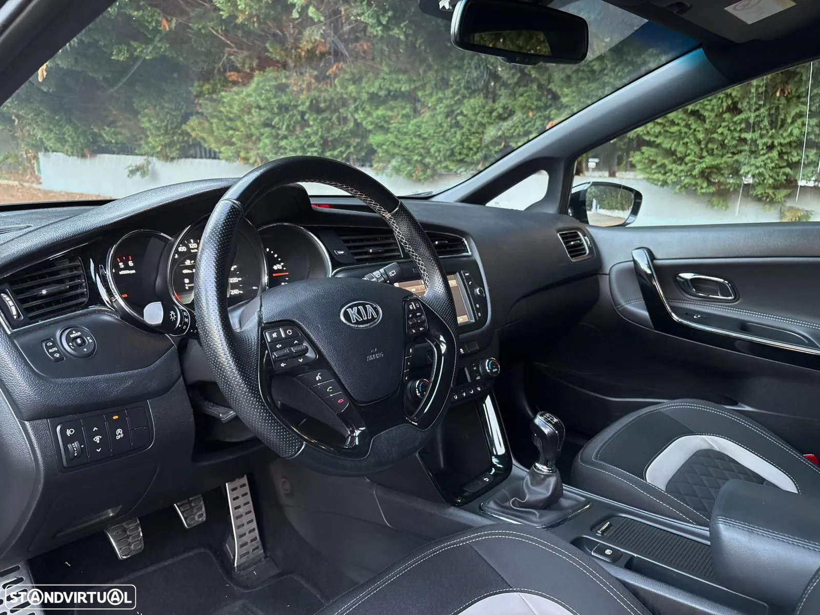 Kia Ceed 1.6 CRDi GT Line - 19