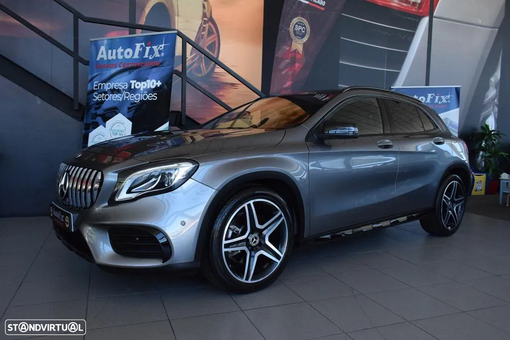 Mercedes-Benz GLA 220 d AMG Line - 2