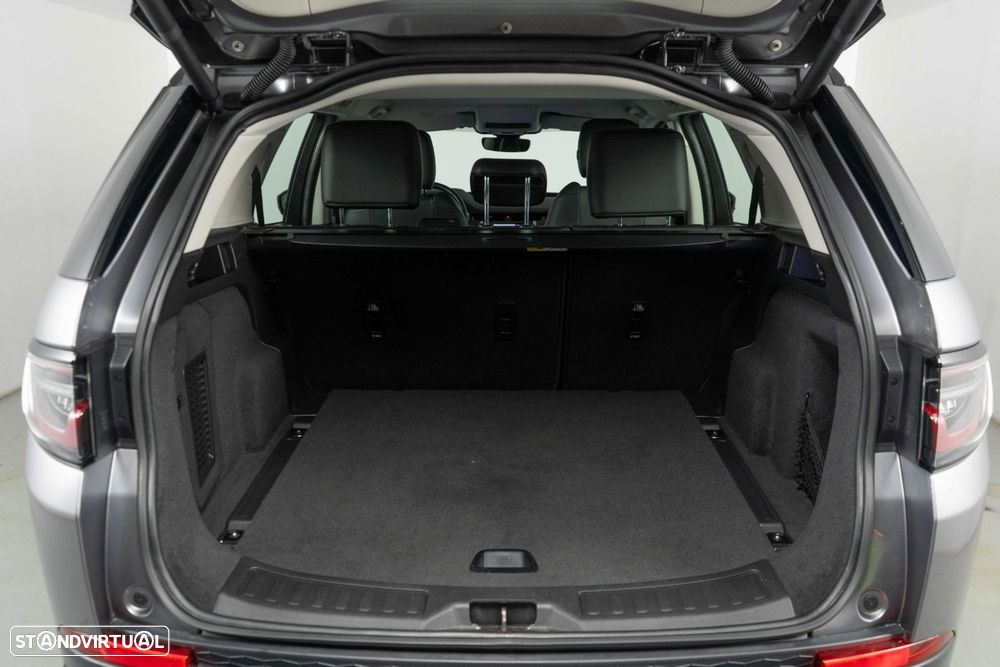 Land Rover Discovery Sport 1.5 I3 P300e AWD SE - 18