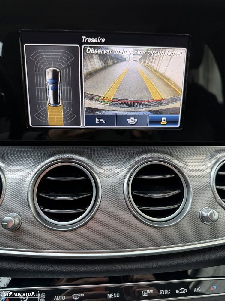 Mercedes-Benz E 220 - 15