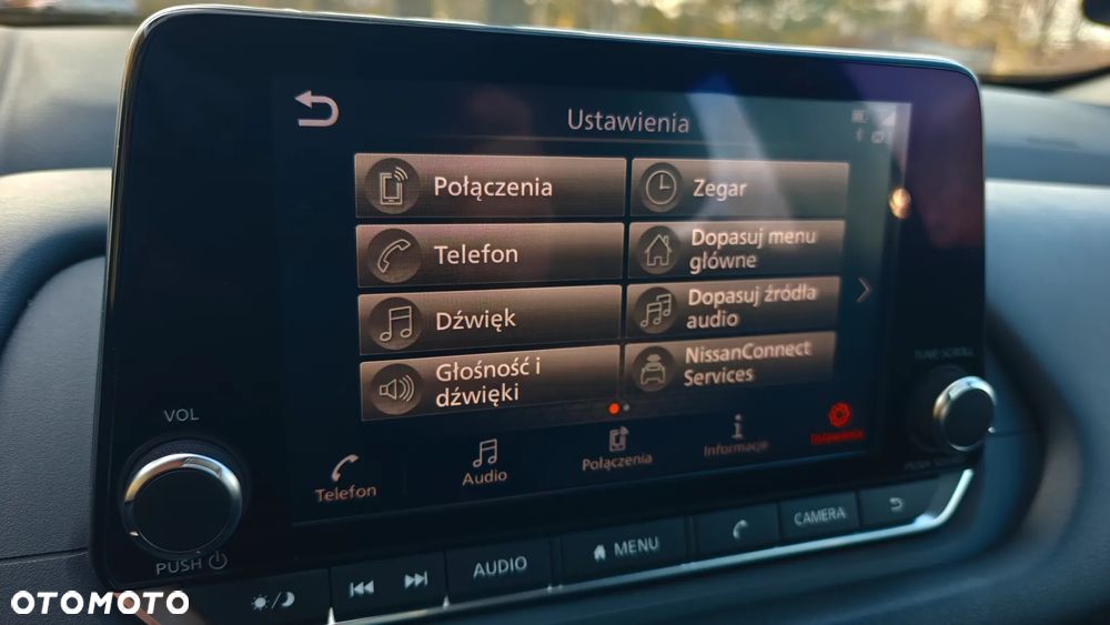 Nissan Qashqai 1.3 DIG-T ACENTA - 26