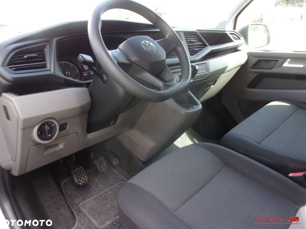 Volkswagen Transporter - 32