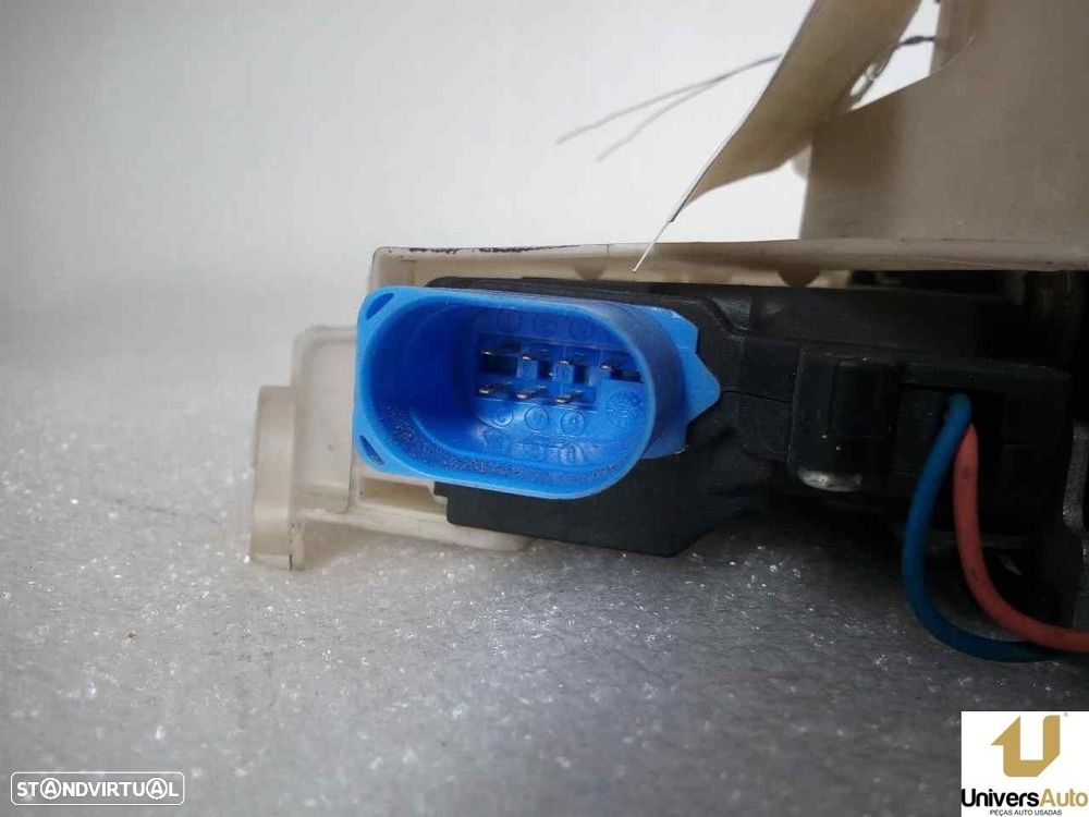 FECHADURA PORTA TRASEIRA ESQUERDA VOLKSWAGEN GOLF V 2007 - - 3