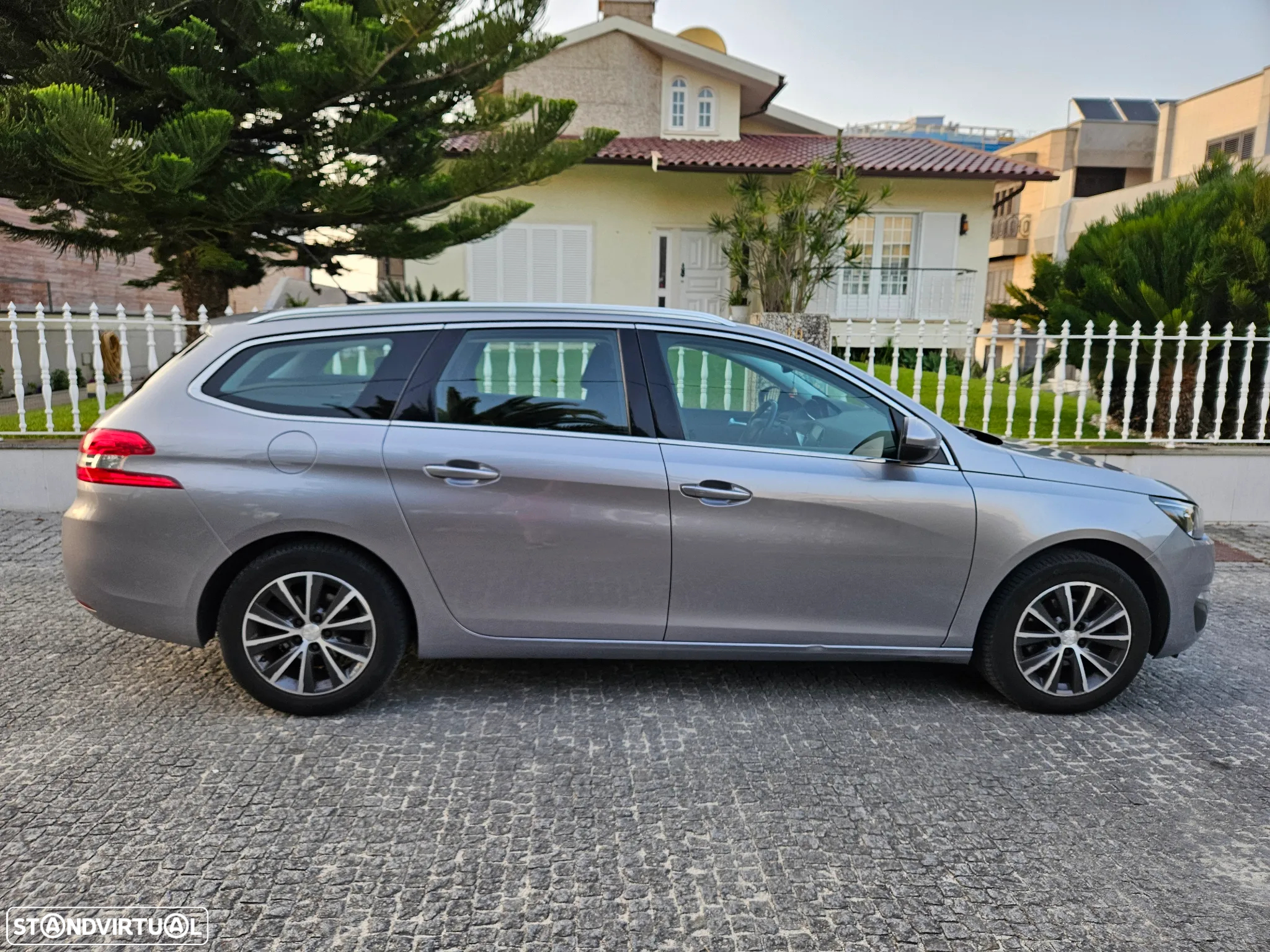 Peugeot 308 SW e-HDi 115 Stop & Start Active - 13