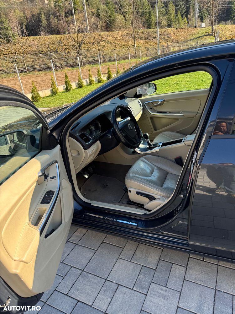 Volvo S60 DRIVe Start-Stop Momentum - 3