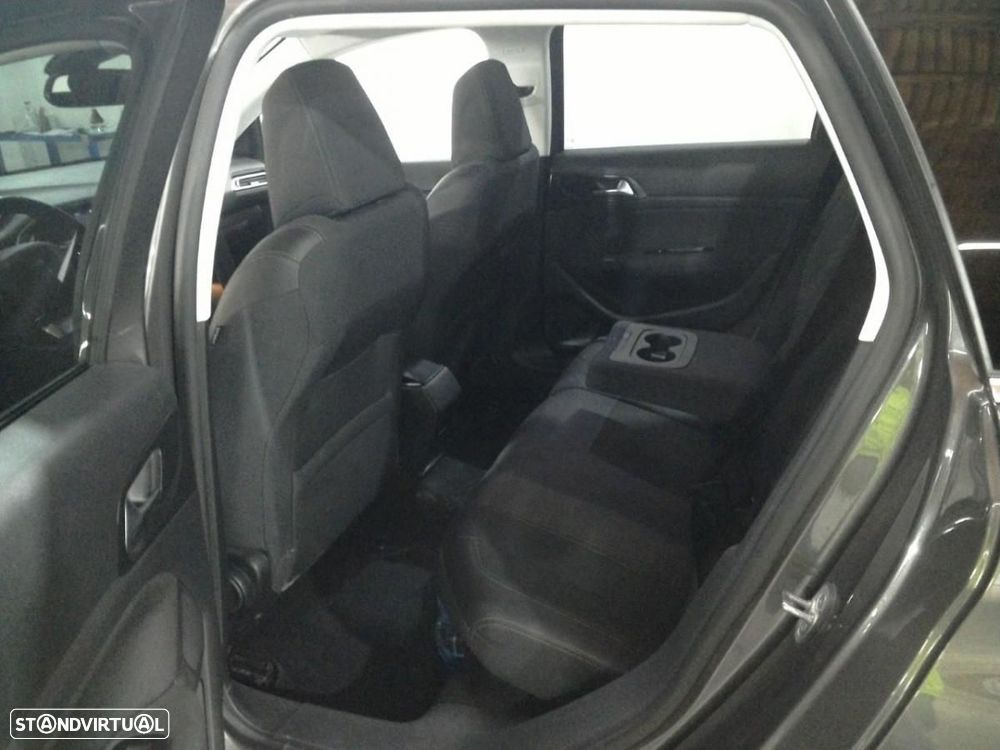 Peugeot 308 SW 1.5 BlueHDi Allure - 3