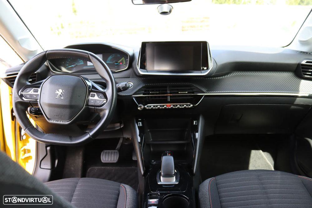 Peugeot e-208 Active - 8