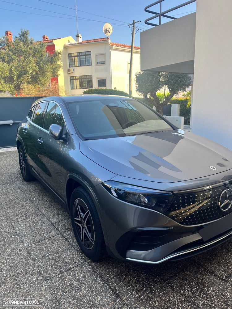 Mercedes-Benz EQA 250+ AMG Line - 2