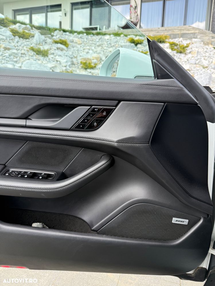 Porsche Taycan 4S Performancebatterie Plus - 23