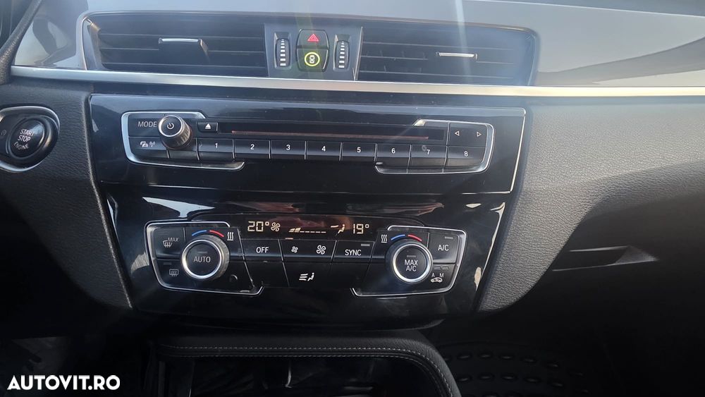 BMW X1 sDrive18d Aut. xLine - 37