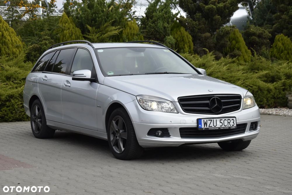 Mercedes-Benz Klasa C 180 K BlueEff Elegance - 1