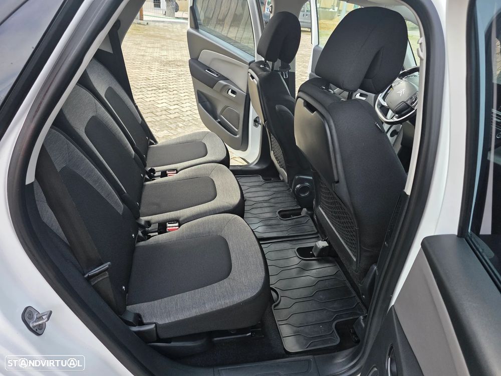 Citroën C4 Picasso 1.2 PureTech Live - 20