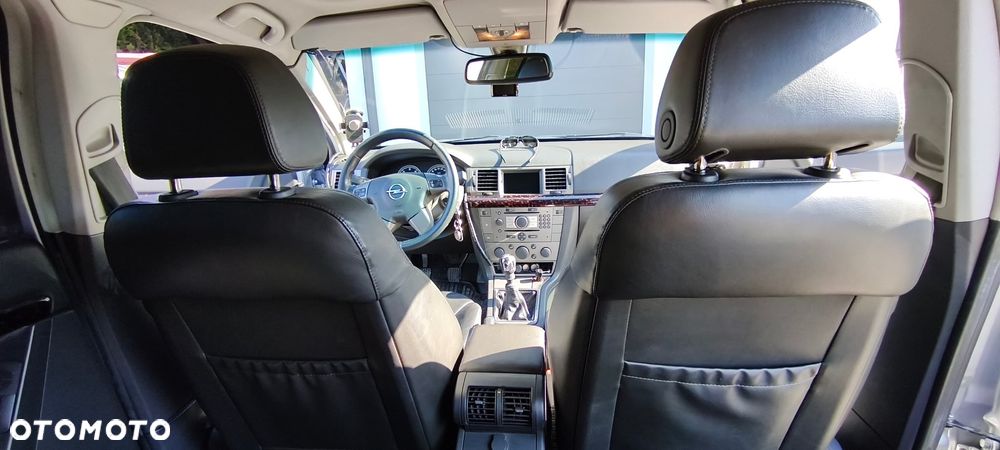 Opel Vectra 1.9 CDTI Business Executive - 27