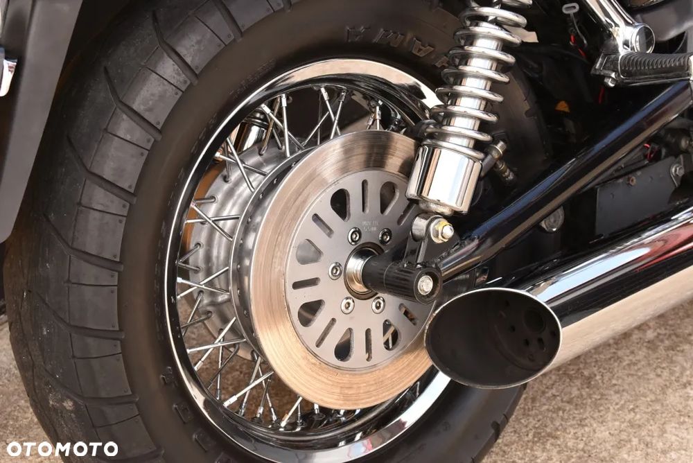 Suzuki Intruder - 31
