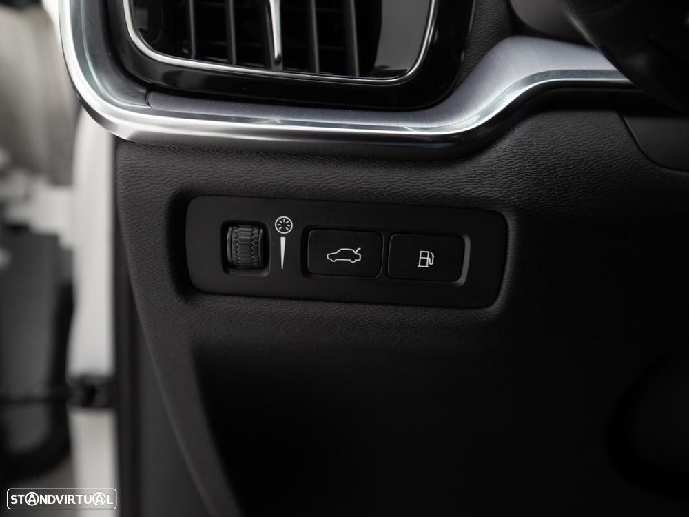 Volvo V60 2.0 T6 AWD TE Inscription Expression - 18