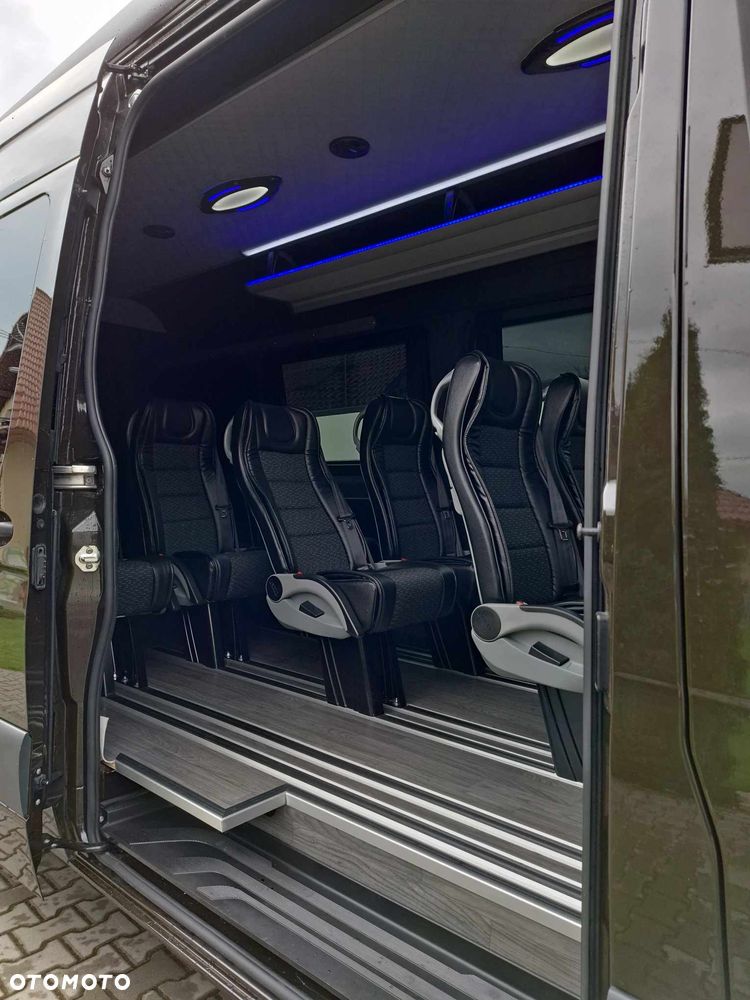 Mercedes-Benz Sprinter 907.255 - 7