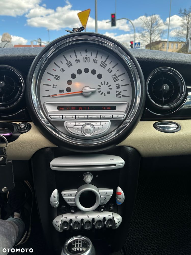 MINI Cooper Standard - 7
