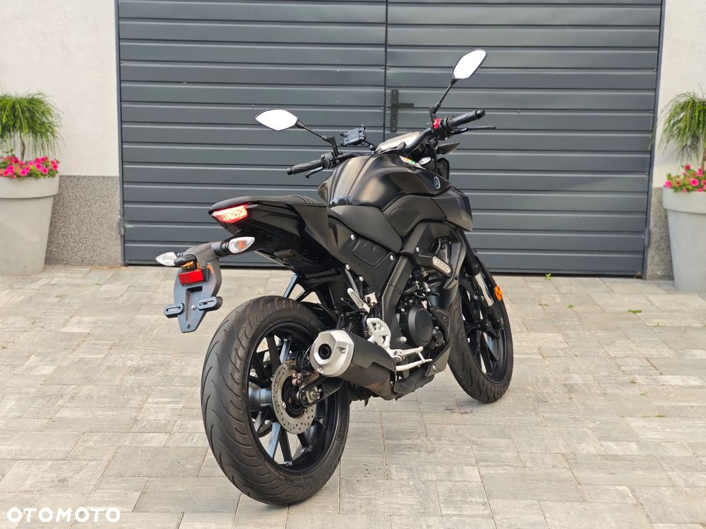 Yamaha MT - 17