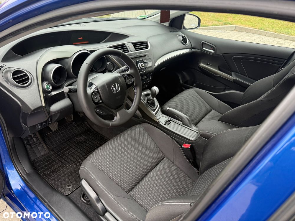 Honda Civic 1.8 i-VTEC Comfort - 6