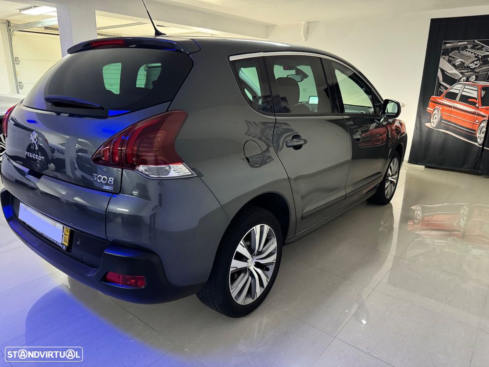 Peugeot 3008 1.6 e-HDi Allure 2-Tronic J18 - 37