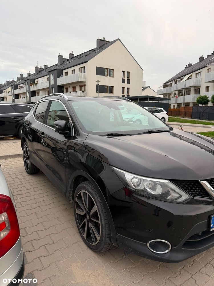 Nissan Qashqai 1.6 DCi 4x4 Tekna - 3