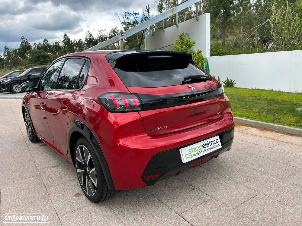 Peugeot e-208 GT - 3