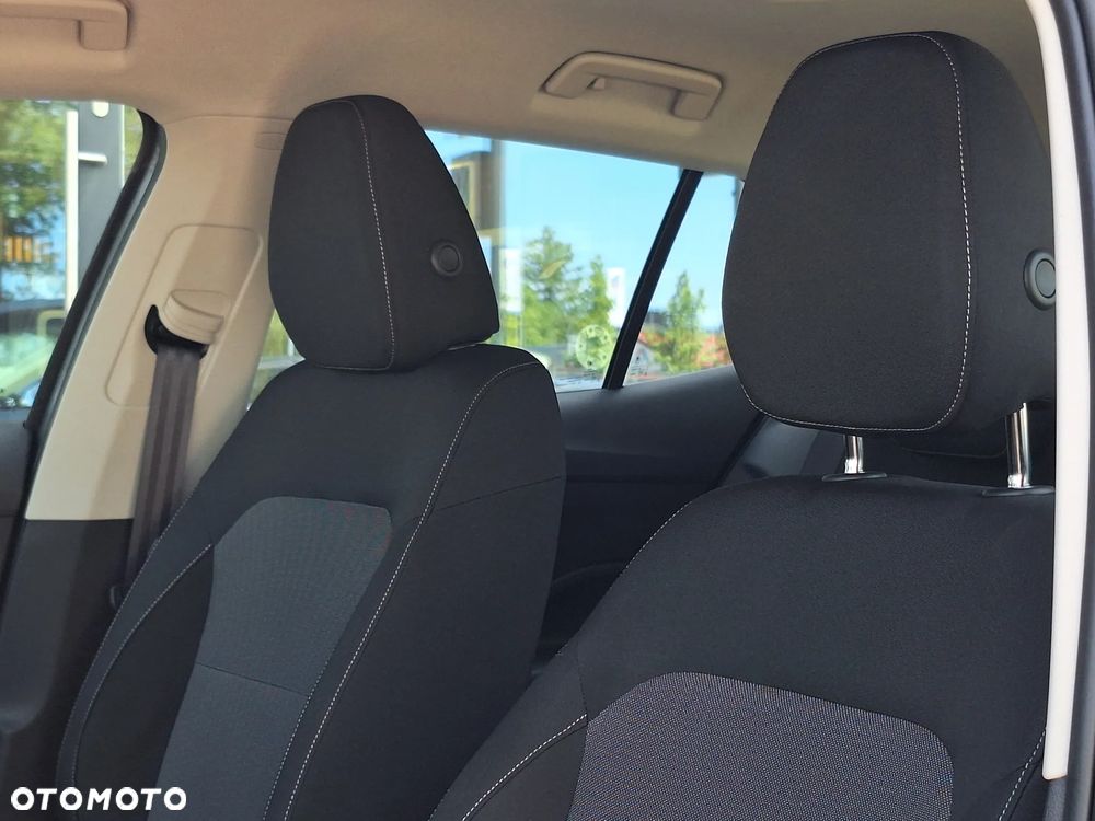 Skoda Fabia 1.0 TSI Drive DSG - 6