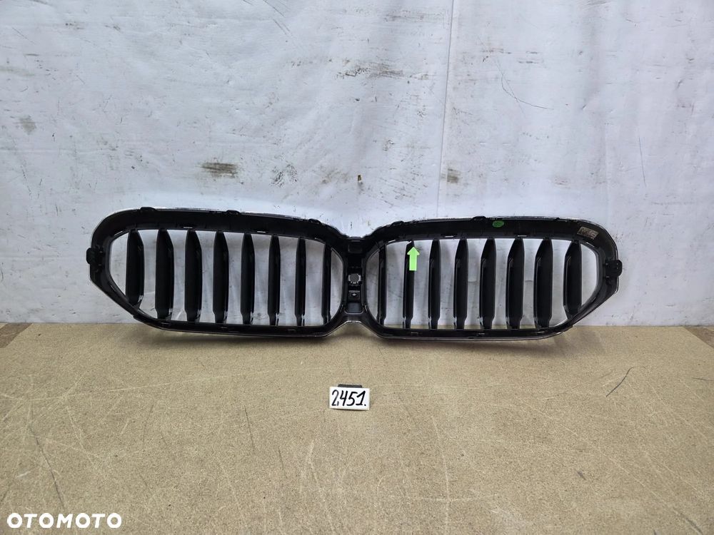BMW 5 G30 G31 lift 511318517811 gril atrapa - 6