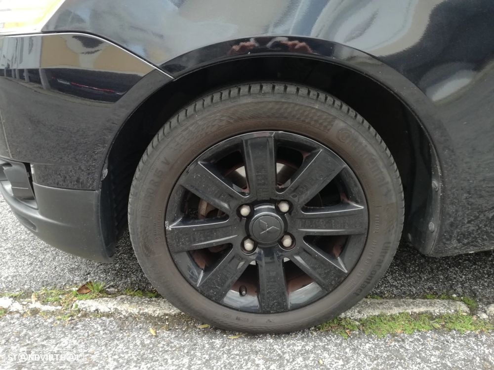 Mitsubishi Colt - 10